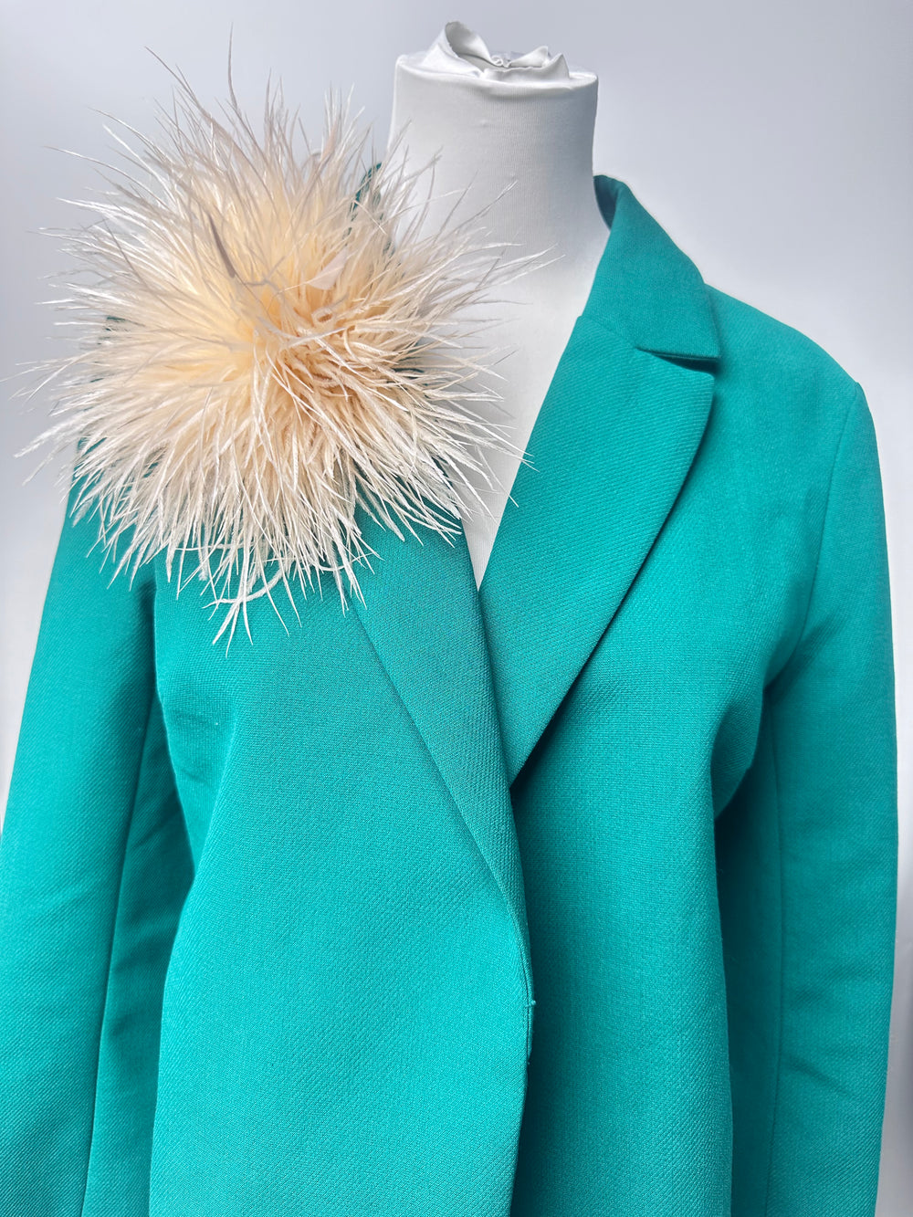 Champagne Ostrich Feather Brooch with Triangle Feather Accents