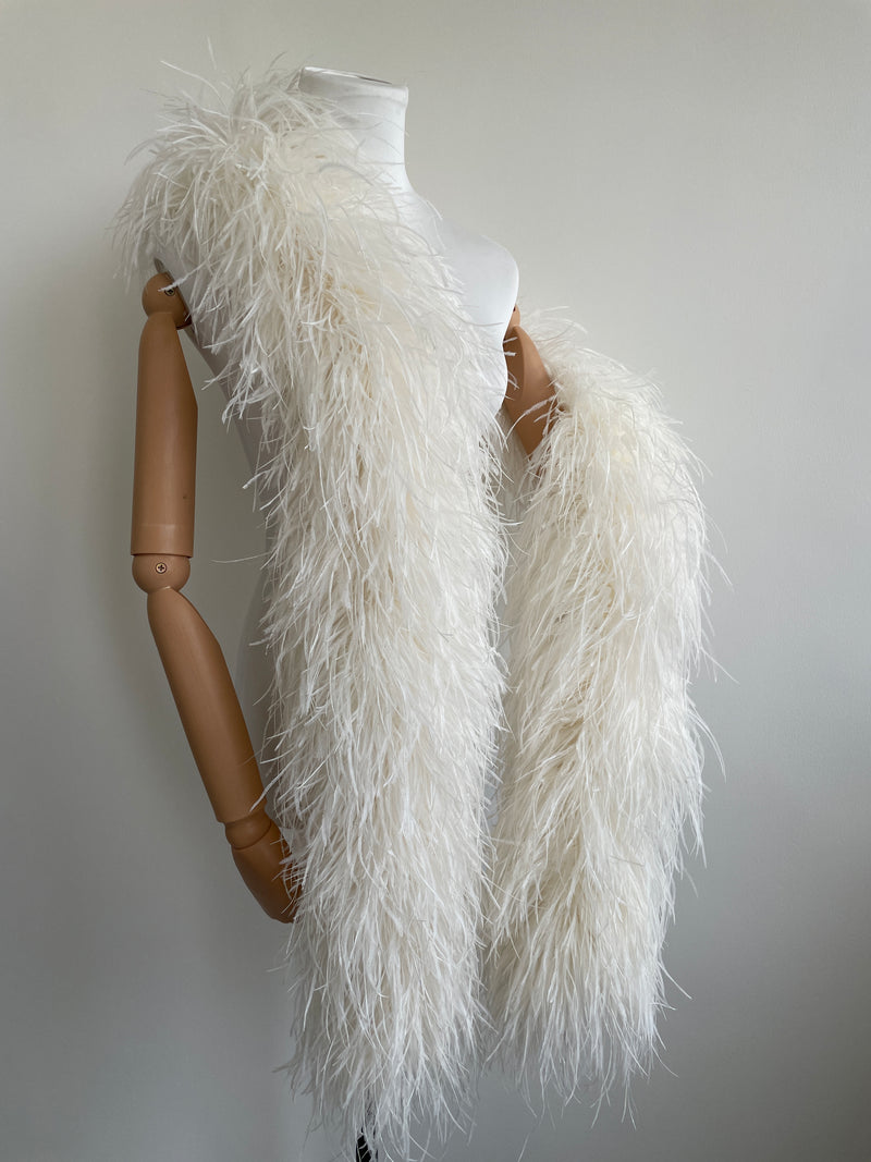 Ivory Ostrich Feather Boa Shawl – Elegant Feather Wrap